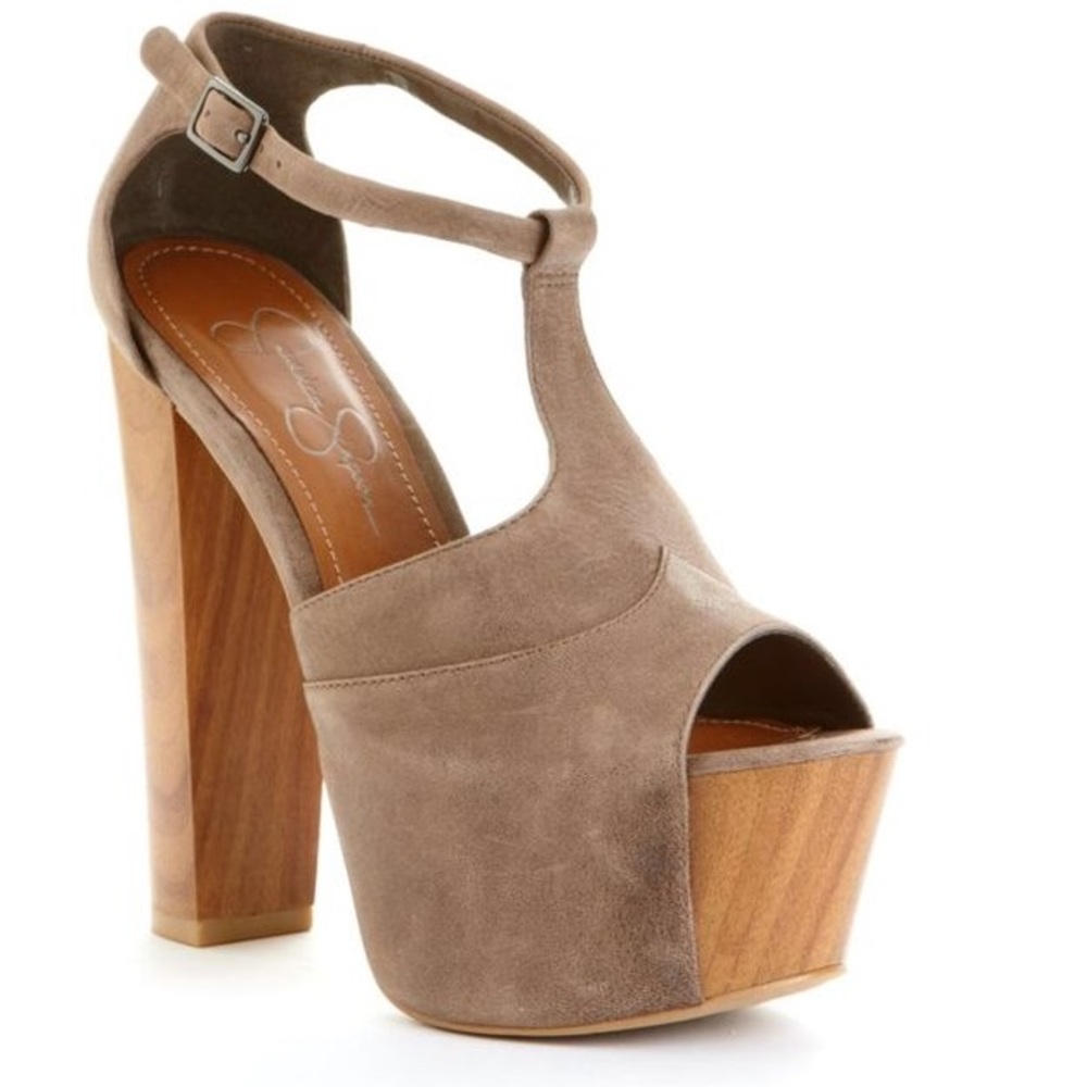 Jessica Simpson Dany platform size 10